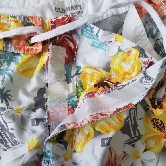 Old Navy Hawaiian Swim Shorts Board Shorts S EUC - Picture 7 of 9